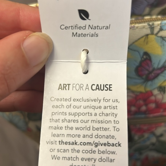 sakroots “art for a cause” shoulder bag - Picture 8 of 9